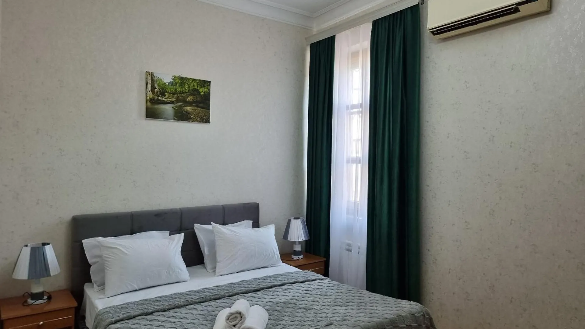 Fontain Apartment By Bakuapart